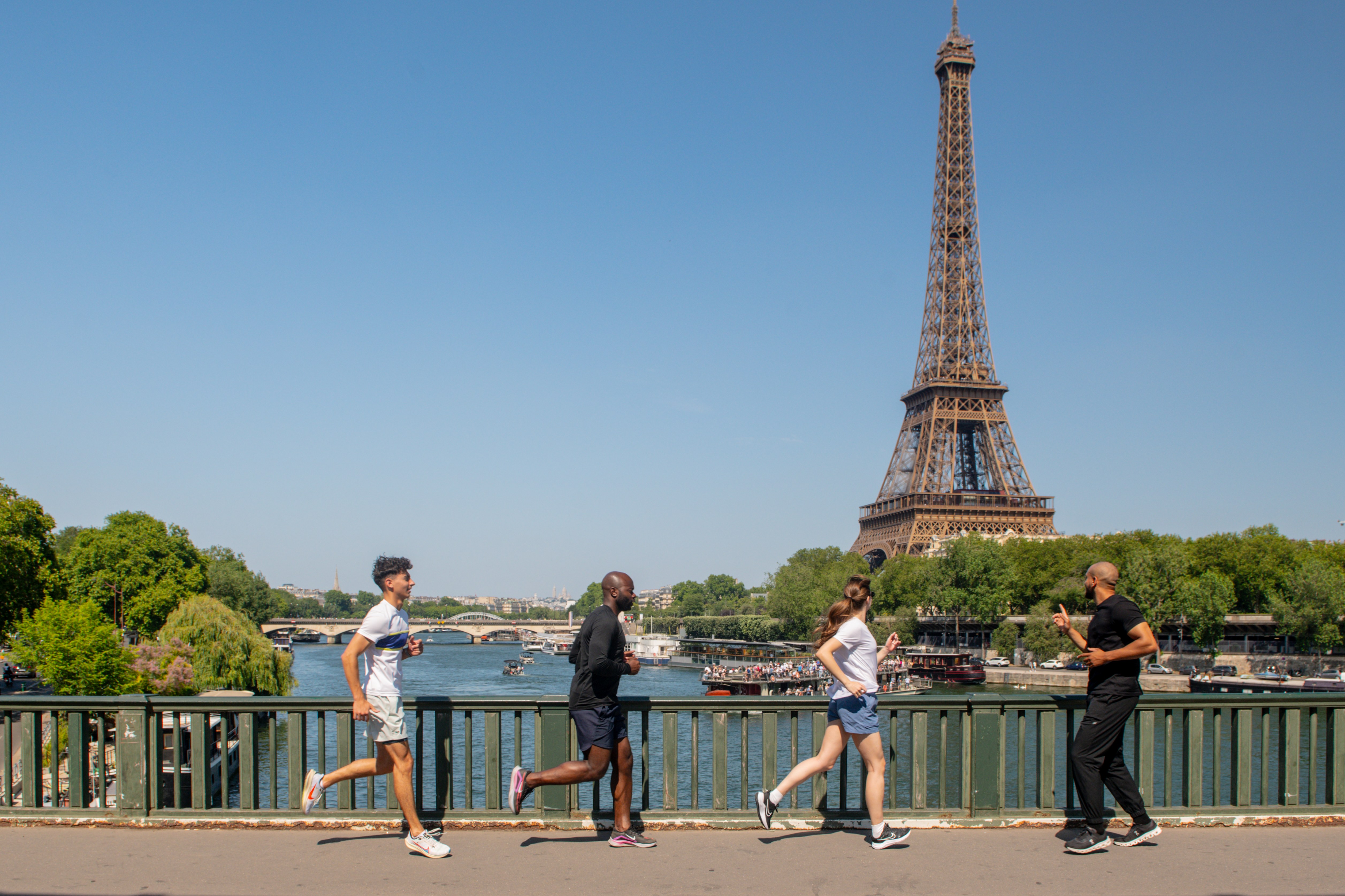 ThePeninsulaParis_Morning Rise_Summer_2025 2MO